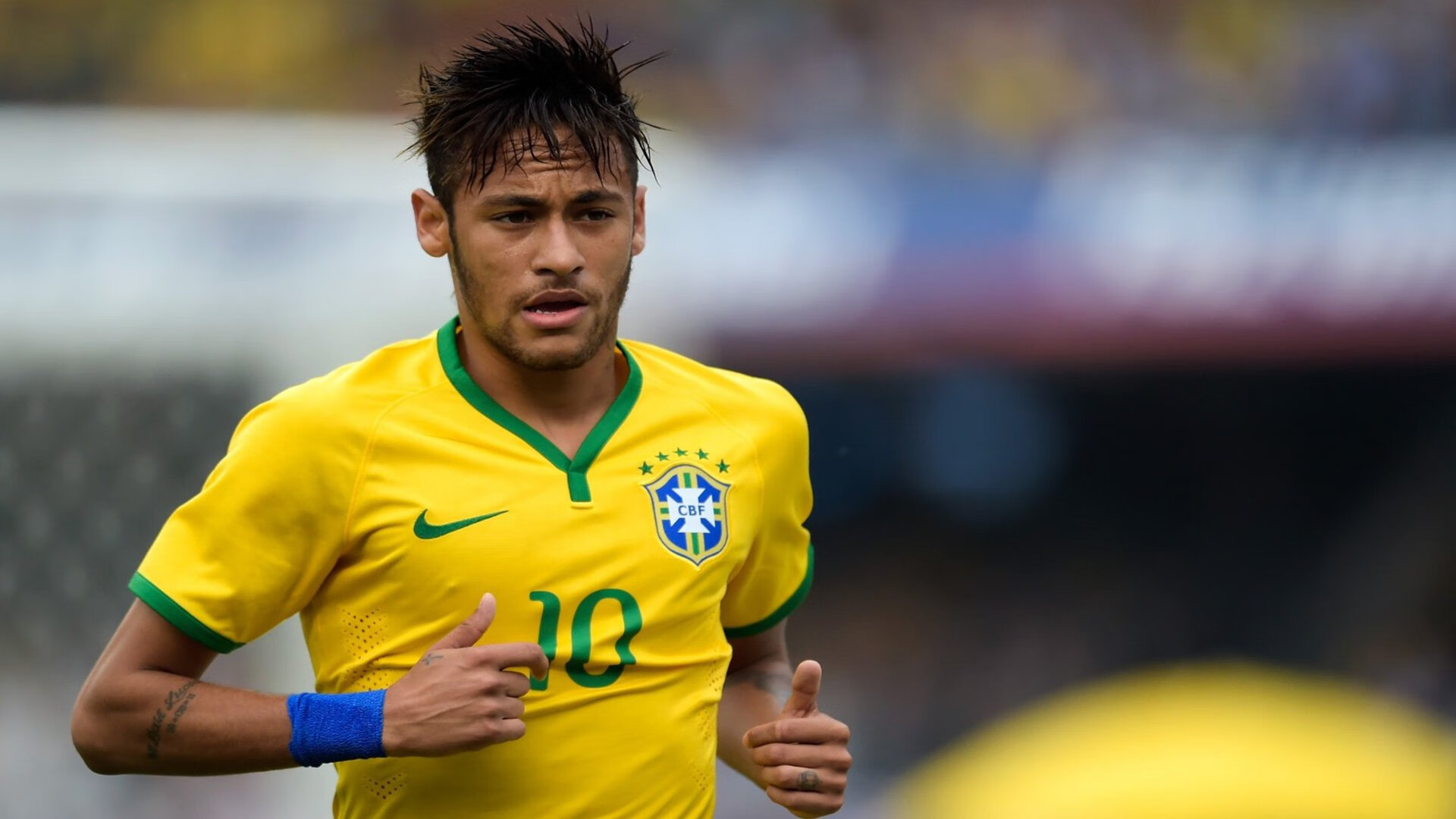 巴塞罗那主场5-1大胜塞维利亚，继续领跑积分榜，巴塞罗那对阵塞维利亚结果